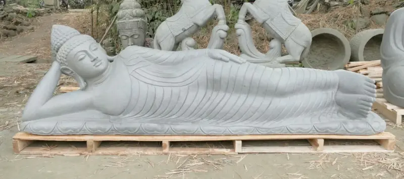 Product image 1 of the product “Lying Buddha, 310cm wide, made from riverstone ”